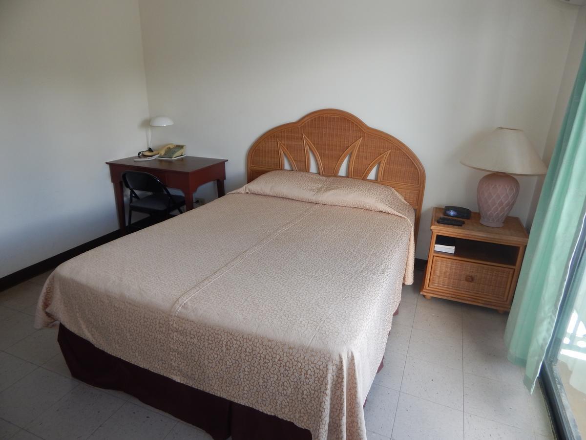 Colonia Esa Bay View Hotel מראה חיצוני תמונה